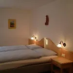 Alte Tanne 여관 호프베이잘츠부르크