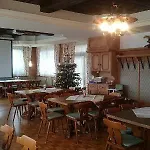 여관 Alte Tanne