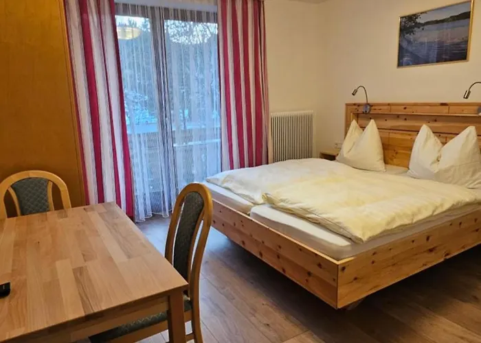 Alte Tanne 3* Hof bei Salzburg