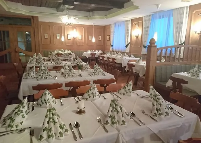 Alte Tanne Inn Hof bei Salzburg