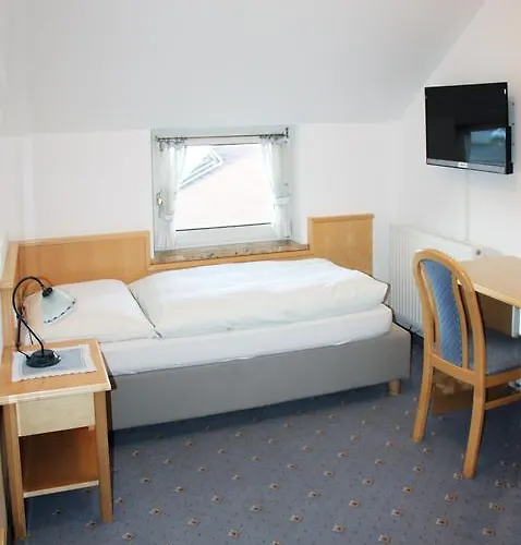 Alte Tanne 3*